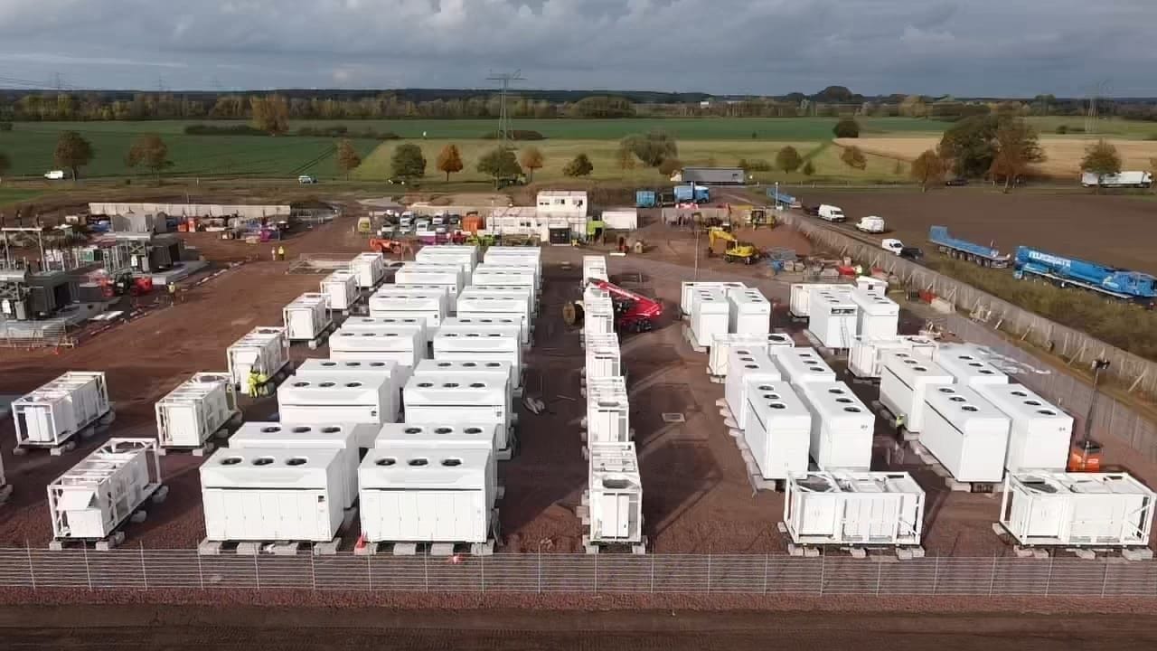 Aerial view of a Maveric-built battery energy storage compound, with rows of battery containers set out on an engineered platform.